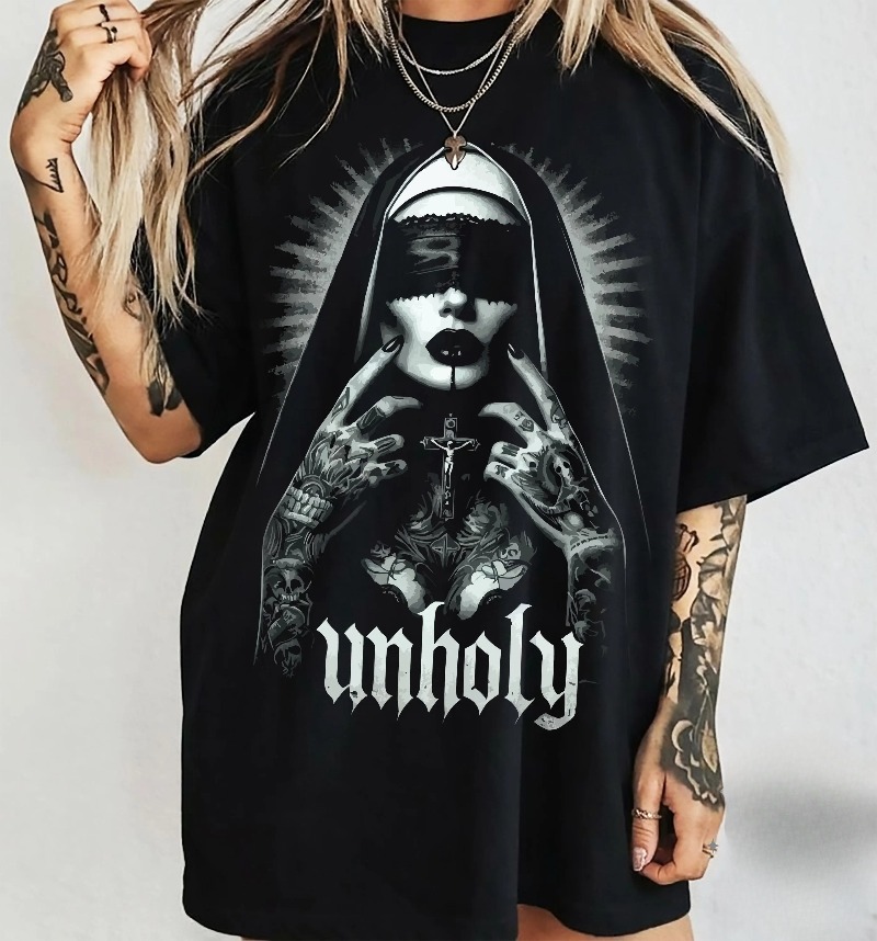 เสื้อยืด Unholy Nun: เสื้อยืดล - Summer Goth Clothing บทวิจารณ์และราคา