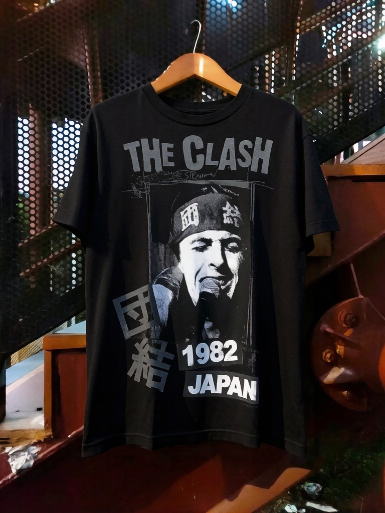 เสื้อยืด Summer The Clash Lond - Summer Clothing London บทวิจารณ์และราคา