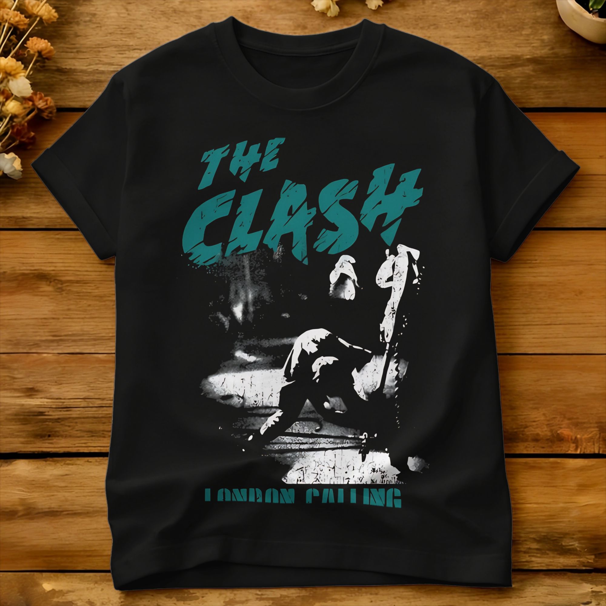 เสื้อยืด The Clash London Call - Summer Clothing London บทวิจารณ์และราคา
